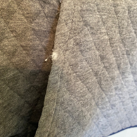 Corbet Quilted Reversible Pullover/Sweater/Sweatshirt - Picture 3 of 5